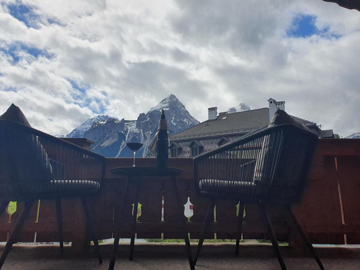 Alpenhof Hotel Lermoos Buitenkant foto