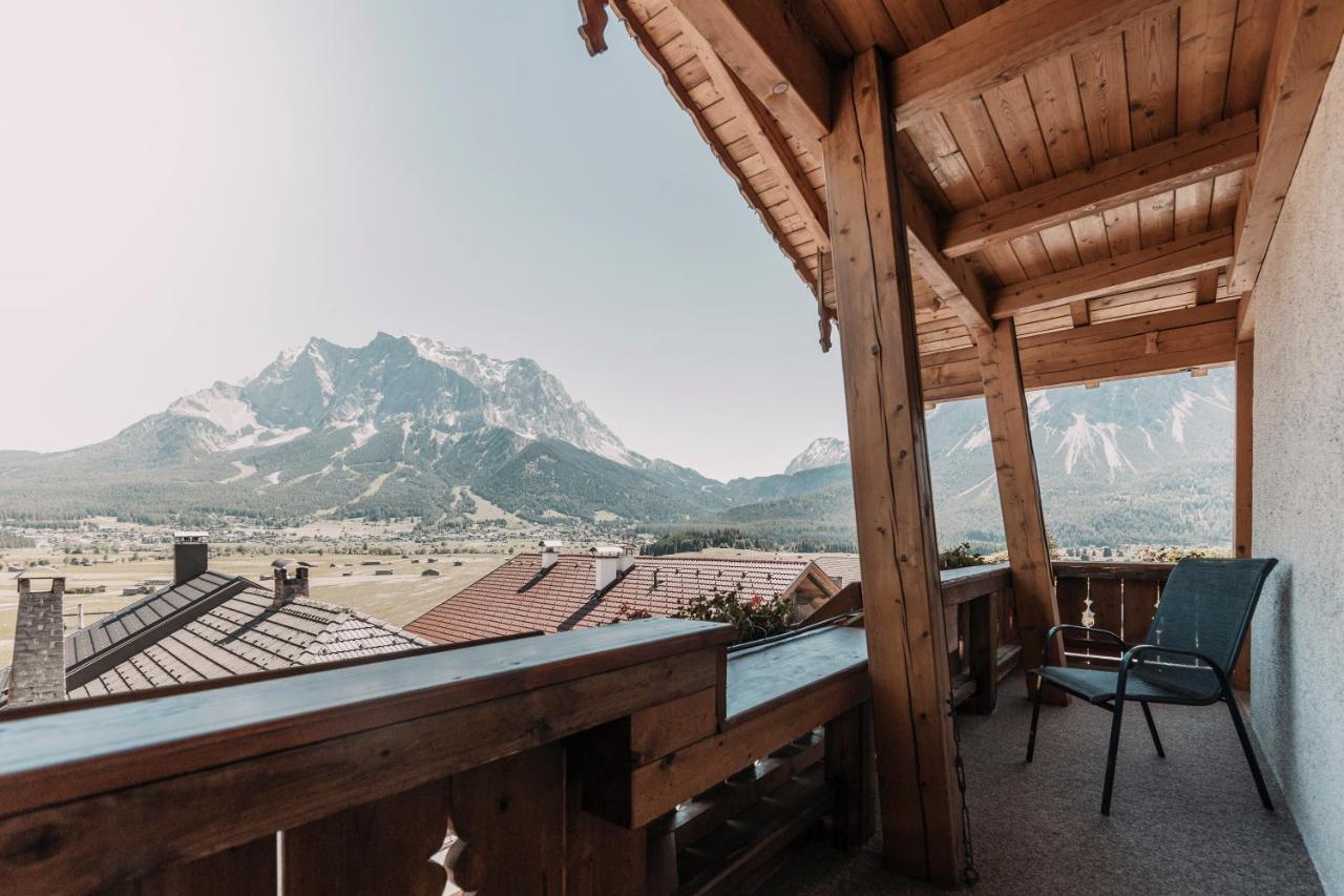 Alpenhof Hotel Lermoos Buitenkant foto