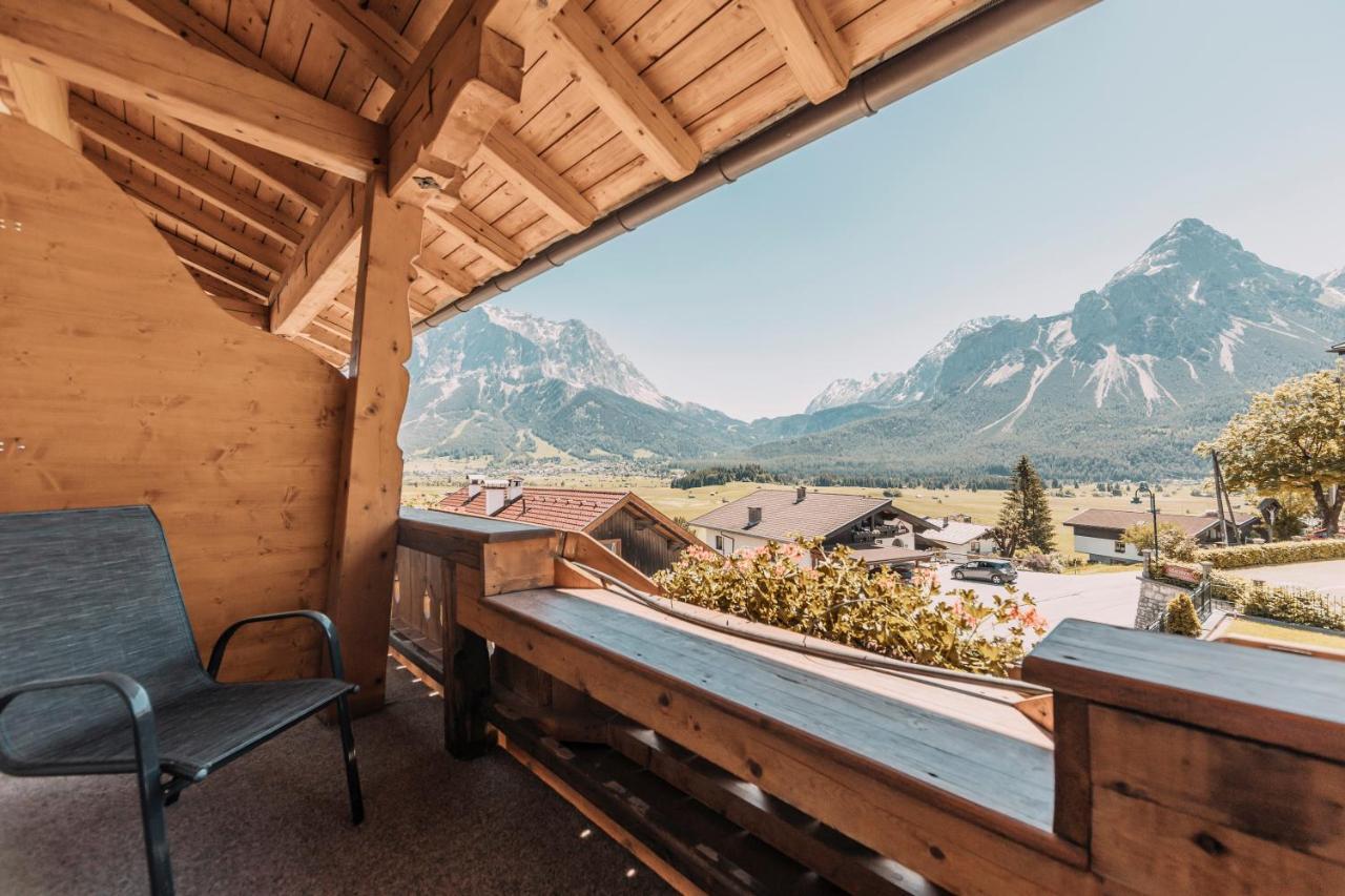 Alpenhof Hotel Lermoos Buitenkant foto